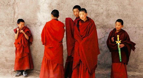 Nhà sư trên Cao nguyên Tây Tạng