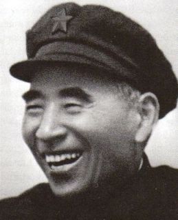Đồng hành: Bộ trưởng Bộ Quốc phòng Lâm Bưu tham gia hỗ trợ cuộc cách mạng của Mao – và hy vọng sẽ kế tục ông ấy. Ảnh: GEO Epoche