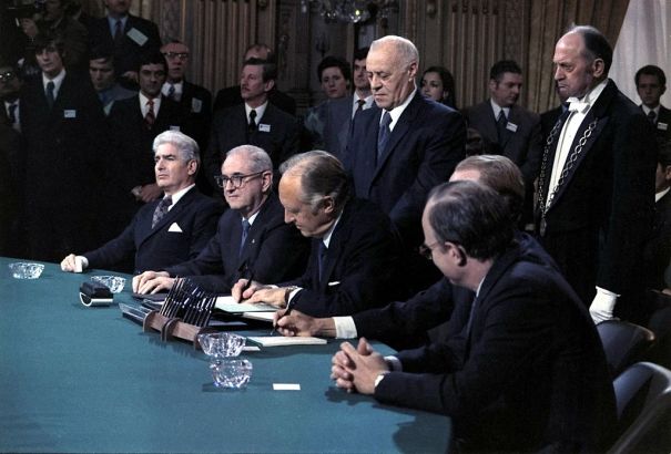 Ký kết Hiệp định Paris 1973